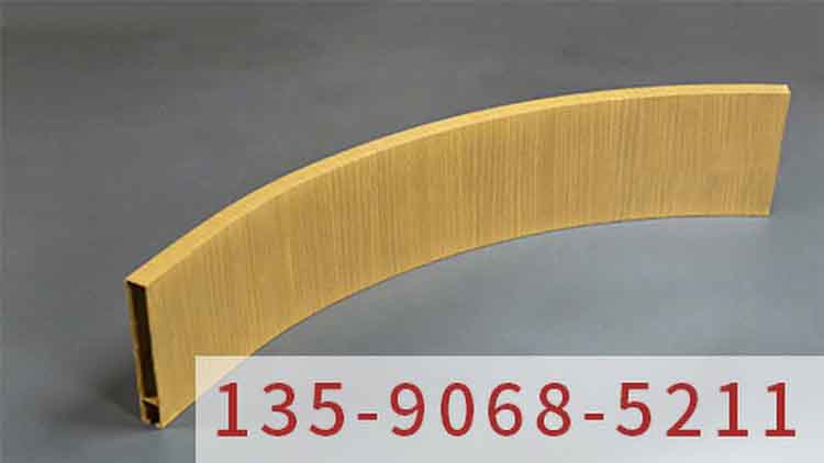 木紋鋁單板之融合自然美學(xué)與現(xiàn)代科技的裝飾材料